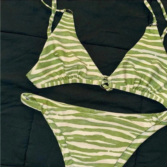 Green zebra bikini S - Picture 3 of 3
